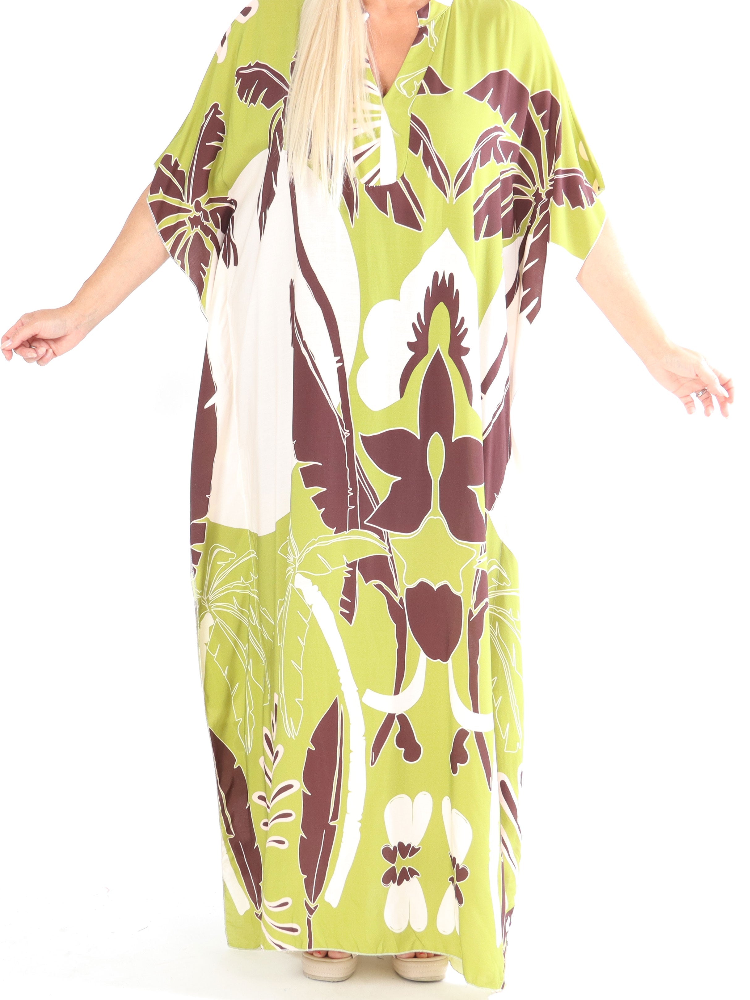 Ilya - Lång plus size klänning med fint mönster - Black